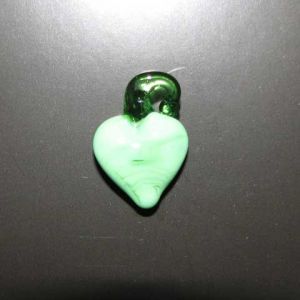 Lampwork сердечко зеленое, размер:  20х12